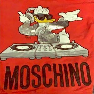 Men’s Moschino Donald Duck DJ sweater pullover